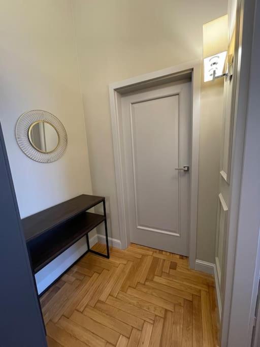 Apartament Crown Pearl - Wonderful Apartment, 110scm, 4 *